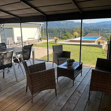 Les Bouleaux Bed & Breakfast *